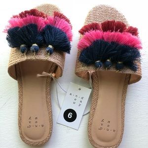 Women's Ayana Raffia Tassle Slide Sandals